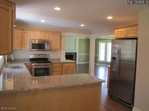 7577 Wake Robin Dr, Hudson, OH 44236 photo 6