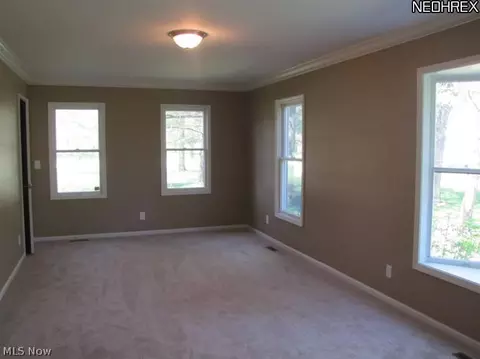 7577 Wake Robin Dr, Hudson, OH 44236 photo 16