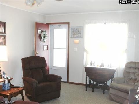 106 Harvey, Struthers, OH 44471 photo 2