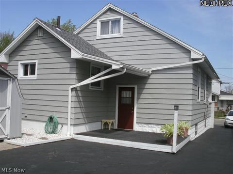 106 Harvey, Struthers, OH 44471 photo 9