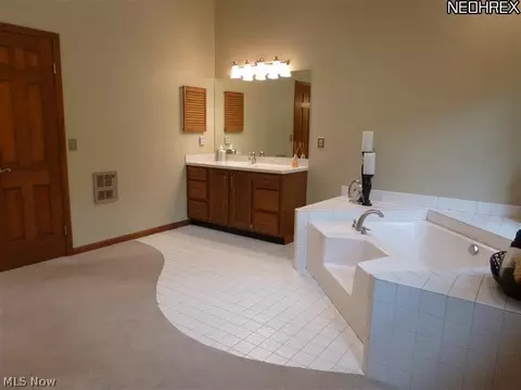 10080 Pinecrest Rd, Concord, OH 44077 photo 20
