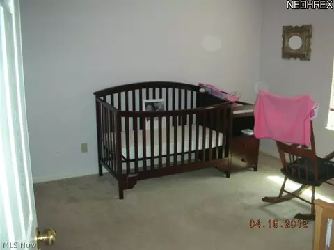 40 Ledgeview Ct, Maple Heights, OH 44137 photo 9