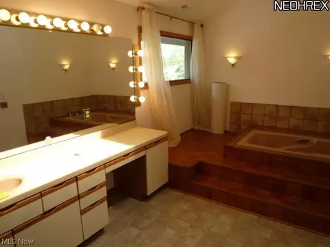 462 Deer Path, Aurora, OH 44202 photo 9
