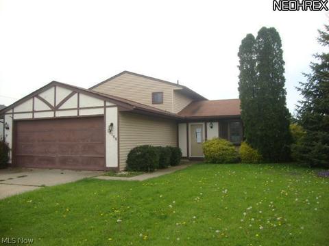 10166 Dewhurst Rd, Elyria, OH 44035 photo 1