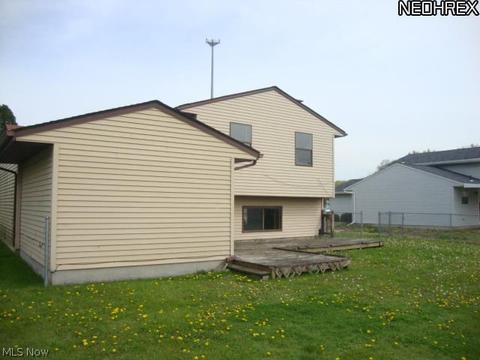 10166 Dewhurst Rd, Elyria, OH 44035 photo 2