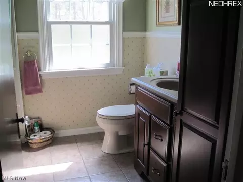 8688 Oberlin Rd, Elyria, OH 44035 photo 14