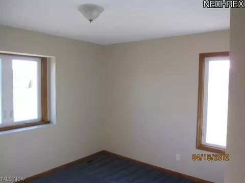 319 Skyline Dr, Elyria, OH 44035 photo 4