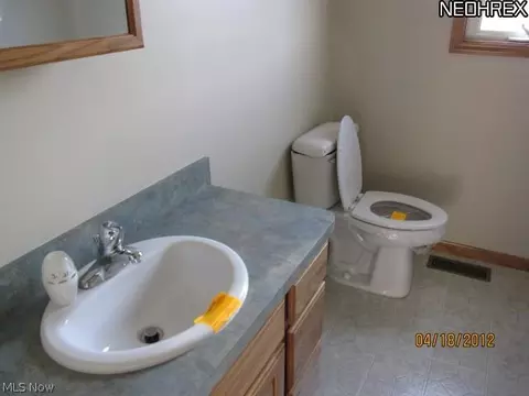 319 Skyline Dr, Elyria, OH 44035 photo 5