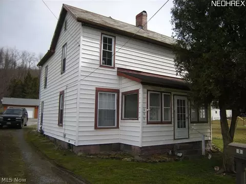 606 Johnson Ave, Dennison, OH 44621 photo 1