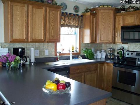 19 Dayton Ave, Huron, OH 44839 photo 15