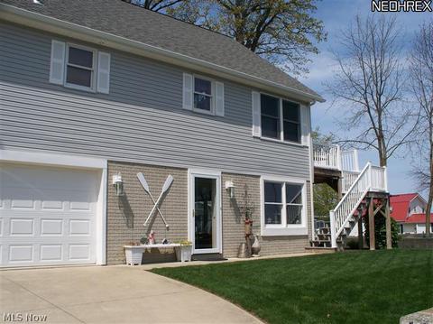 19 Dayton Ave, Huron, OH 44839 photo 1