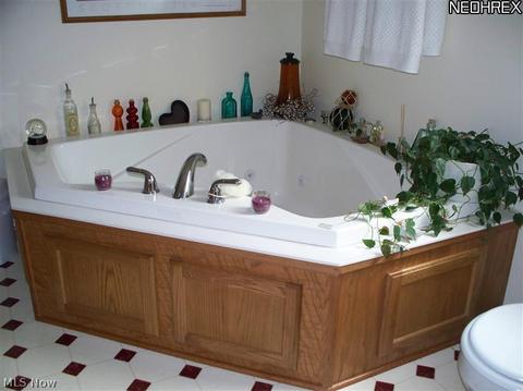 19 Dayton Ave, Huron, OH 44839 photo 18