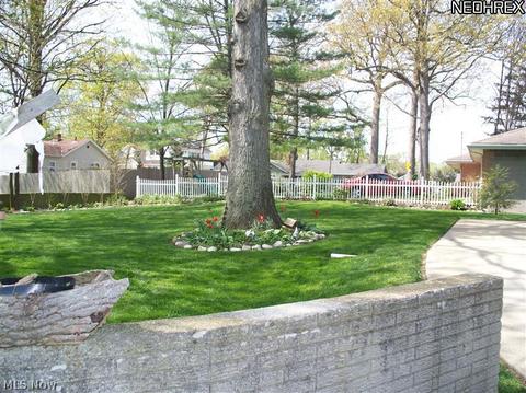 19 Dayton Ave, Huron, OH 44839 photo 6