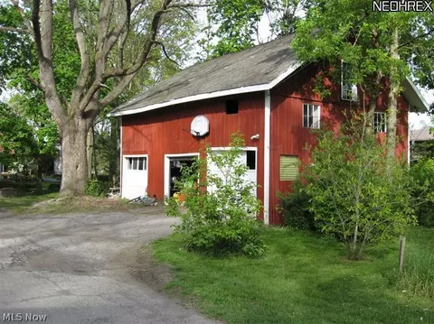 24 Baker St, Berea, OH 44017 photo 14