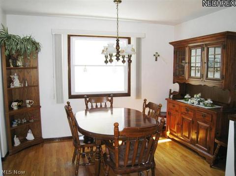 31820 Daniel Dr, Willowick, OH 44095 photo 4