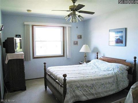 31820 Daniel Dr, Willowick, OH 44095 photo 9