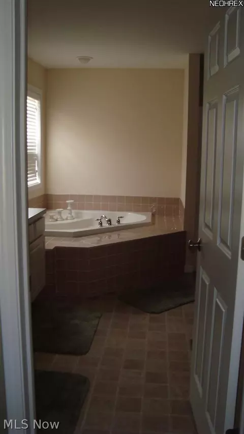 Undisclosed, Rootstown, OH 44272 photo 16