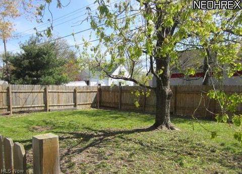 311 Gulf Rd, Elyria, OH 44035 photo 8
