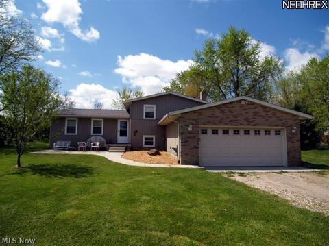 11756 Sharp Dr, Doylestown, OH 44230 photo 1