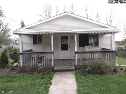 604 Koerber Ave, Akron, OH 44314 photo 1