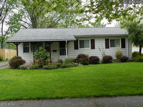 700 Harvard Ave, Elyria, OH 44035 photo 1