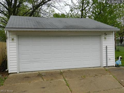 700 Harvard Ave, Elyria, OH 44035 photo 3