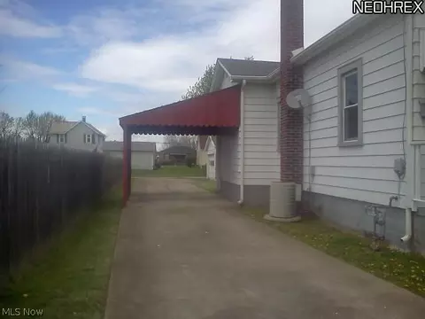 407 King St, Minerva, OH 44657 photo 2