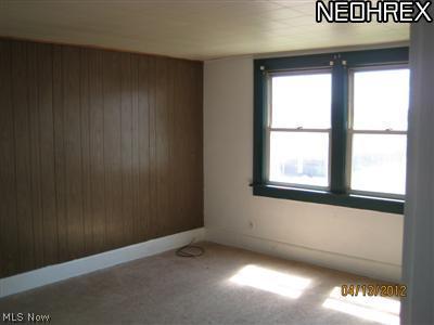 2315 3rd St NW, Canton, OH 44708 photo 4