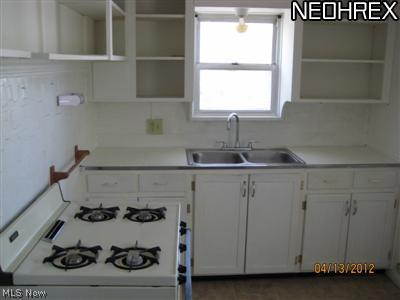 2315 3rd St NW, Canton, OH 44708 photo 6