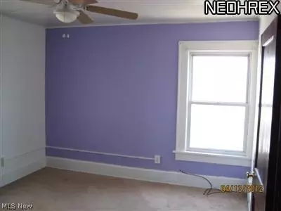 2315 3rd St NW, Canton, OH 44708 photo 5