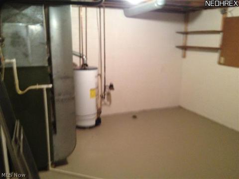 148 Karns Dr, Dover, OH 44622 photo 17
