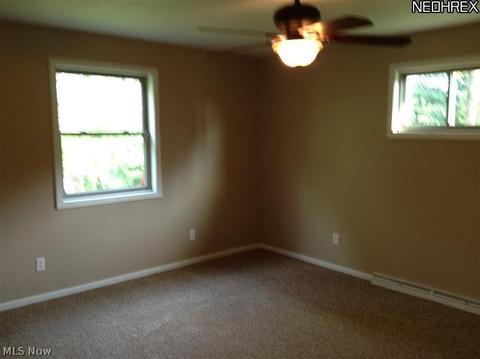 148 Karns Dr, Dover, OH 44622 photo 5