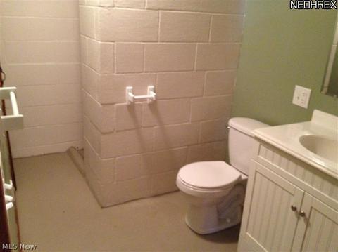 148 Karns Dr, Dover, OH 44622 photo 16