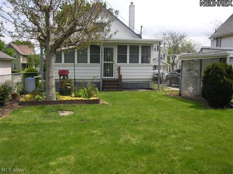 418 Adams St, Elyria, OH 44035 photo 18