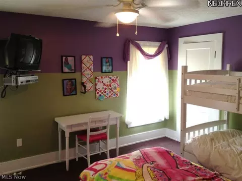 319 W 12th St, Dover, OH 44622 photo 12