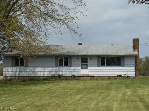 6361 Giddings Rd, Rootstown, OH 44272 photo 1