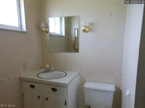 6361 Giddings Rd, Rootstown, OH 44272 photo 8