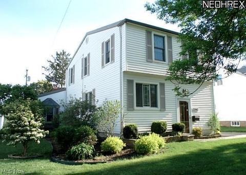22967 Ivan Ave, Euclid, OH 44123 photo 25