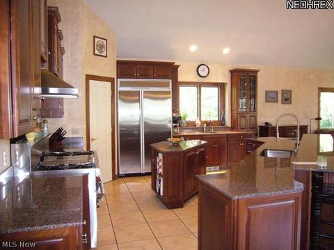 11135 Beechnut Ln, Munson, OH 44024 photo 8