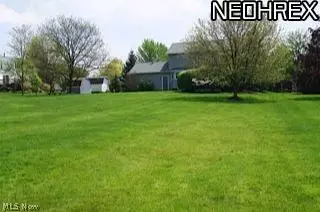 4204 Hampton Cir, Stow, OH 44224 photo 2