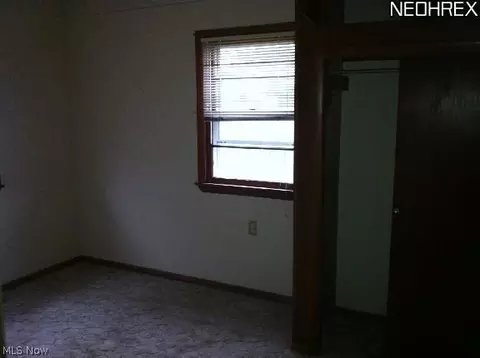 1935 E 45th St, Ashtabula, OH 44004 photo 7