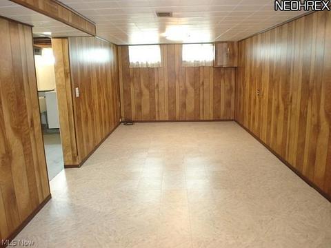 30334 Powell Rd, Willowick, OH 44095 photo 15