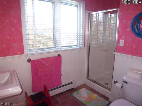 4105 Edgewater Dr, Saybrook, OH 44004 photo 9