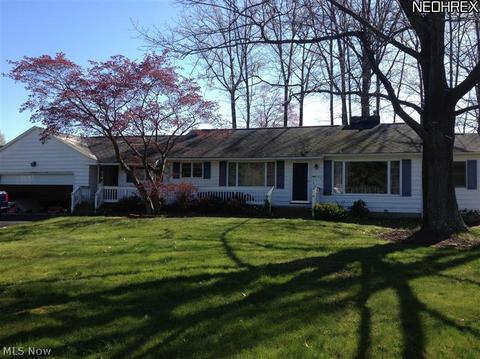 6236 Old Woods Rd, Ashtabula, OH 44004 photo 1