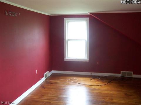 6102 Mcnutt Ave, Ashtabula, OH 44004 photo 9
