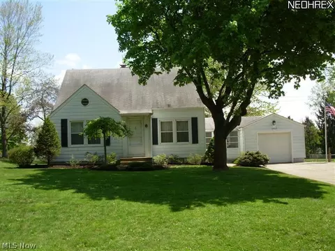 3905 Rangely Rd, Norton, OH 44203 photo 1