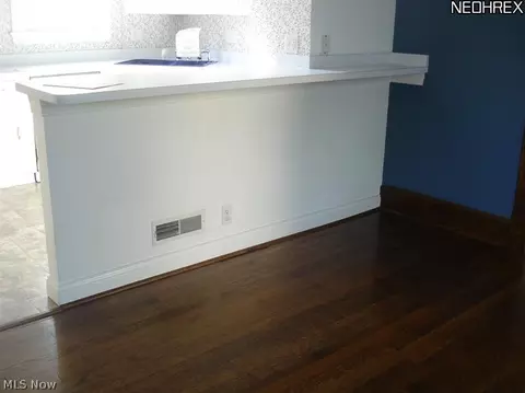249 Cambridge Ave, Elyria, OH 44035 photo 17