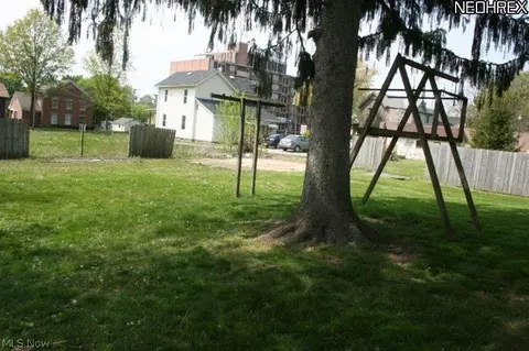 121 E Williams St, Kent, OH 44240 photo 8