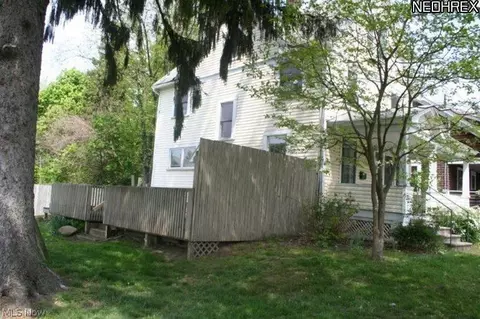 121 E Williams St, Kent, OH 44240 photo 9
