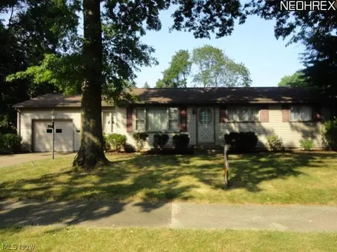 217 Bell Ave, Dover, OH 44622 photo 4